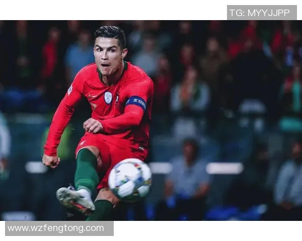 克罗斯：从中场指挥官到足球战术革新的引领者之路